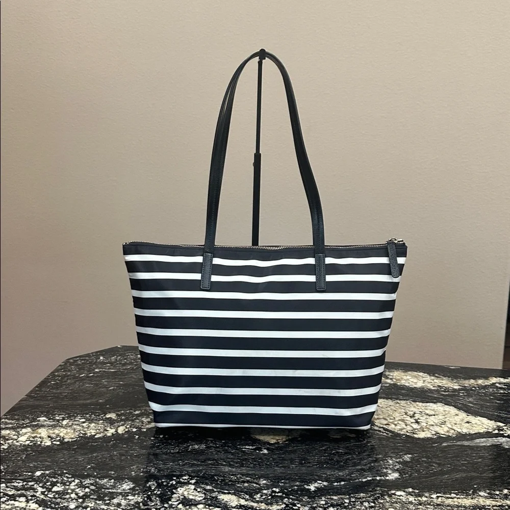 Kate Spade Striped Tote – NWT – Plush Charm – Classic & Playful